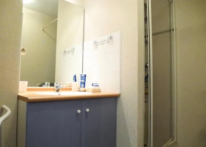 Pleiades - Lumineux Avec 2 Balcons Et Parking Couvert Mae-8244 דירה